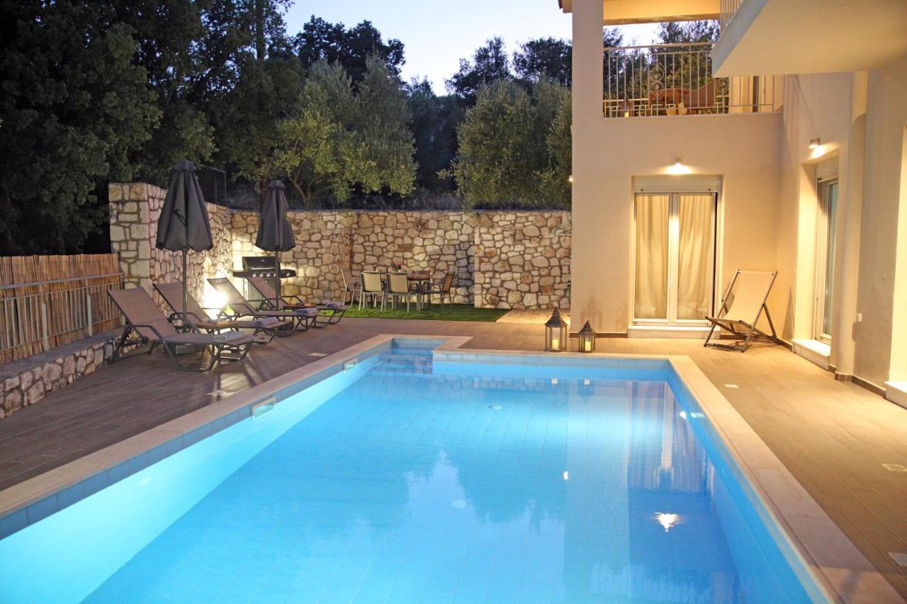 Amarianos Villas Agia Efimia Exterior photo