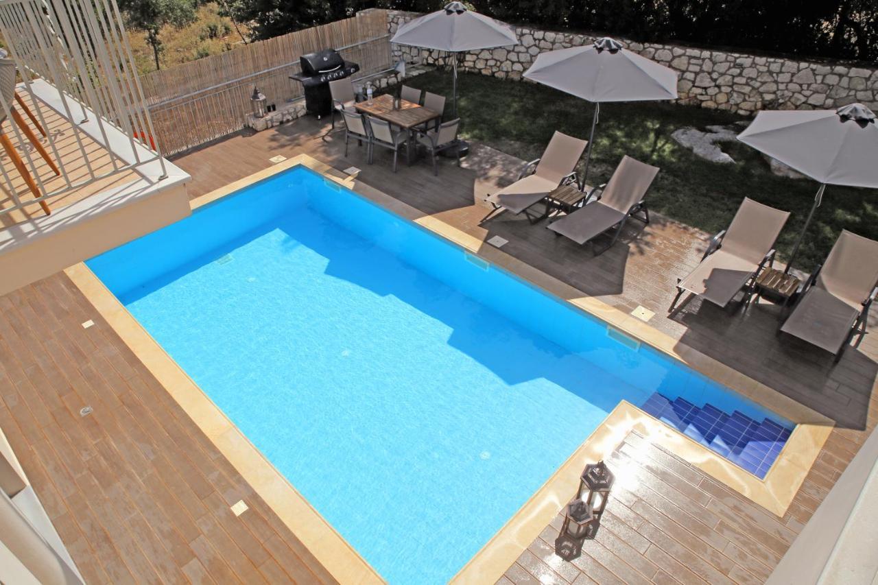 Amarianos Villas Agia Efimia Exterior photo