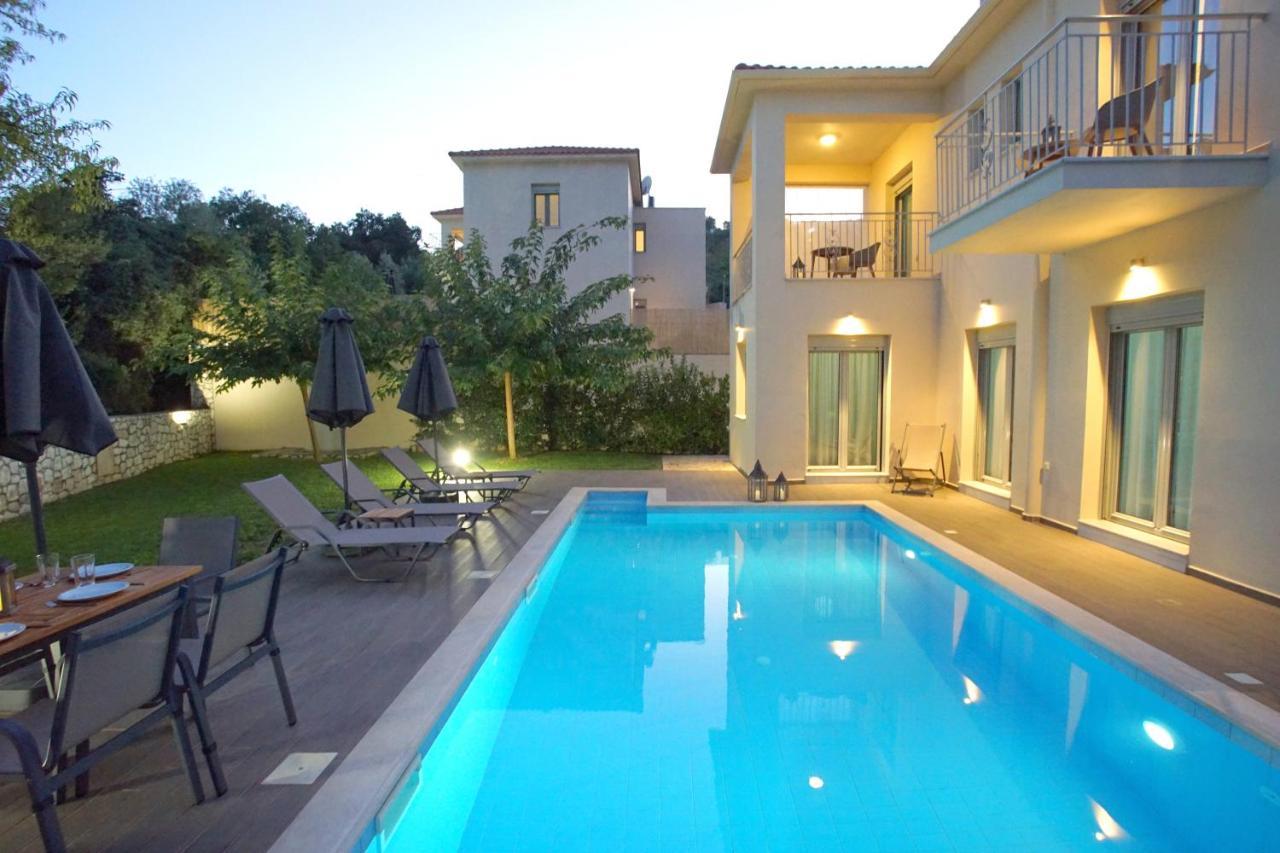 Amarianos Villas Agia Efimia Exterior photo