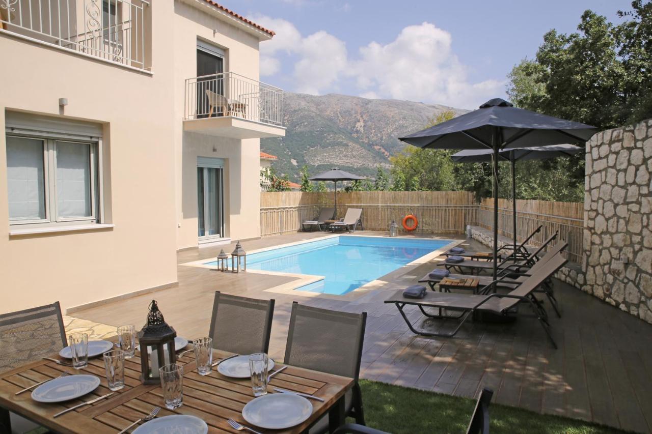 Amarianos Villas Agia Efimia Exterior photo