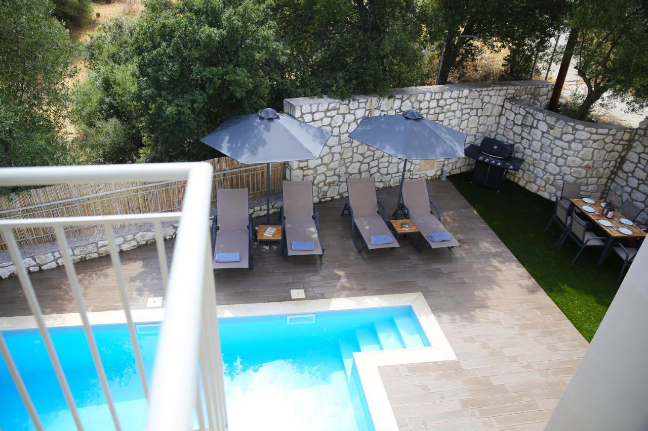 Amarianos Villas Agia Efimia Exterior photo